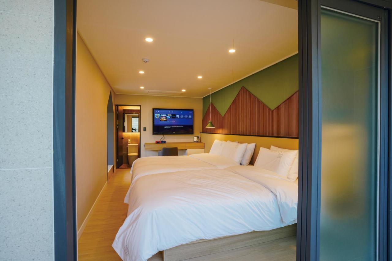 Hotel Pico Tongyeong Exterior foto