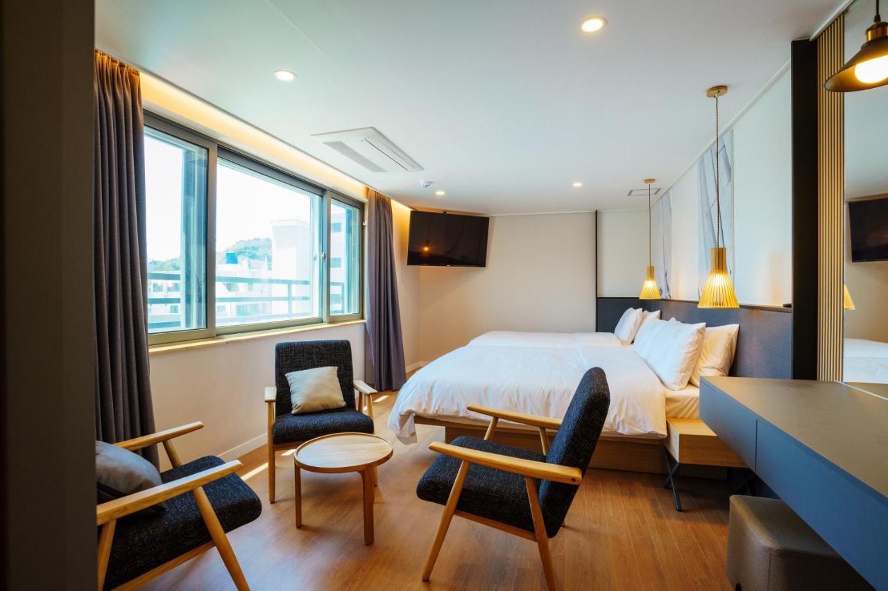 Hotel Pico Tongyeong Exterior foto